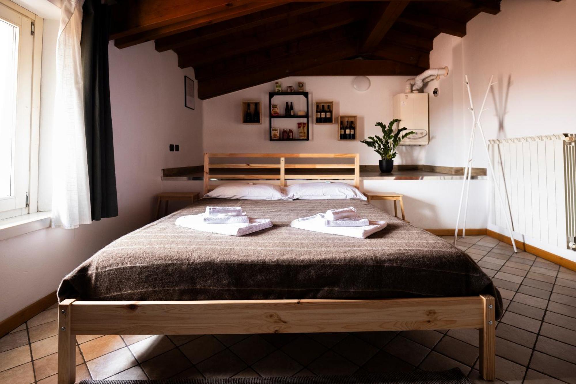 Traditional Italian House - Franciacorta Rovato Exterior photo