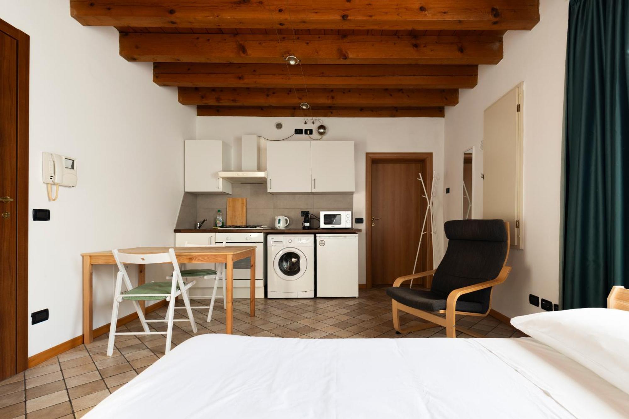 Traditional Italian House - Franciacorta Rovato Exterior photo